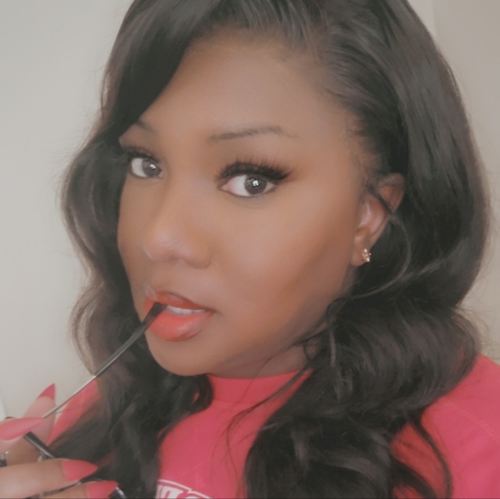 Meet your Posher, Dee